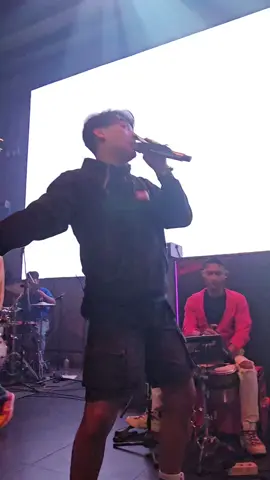 Manot..👏👏 @Gilga Sahid @gsahidh #gilgasahid #manot #tiktokviral #foryou #fypシ゚viral 