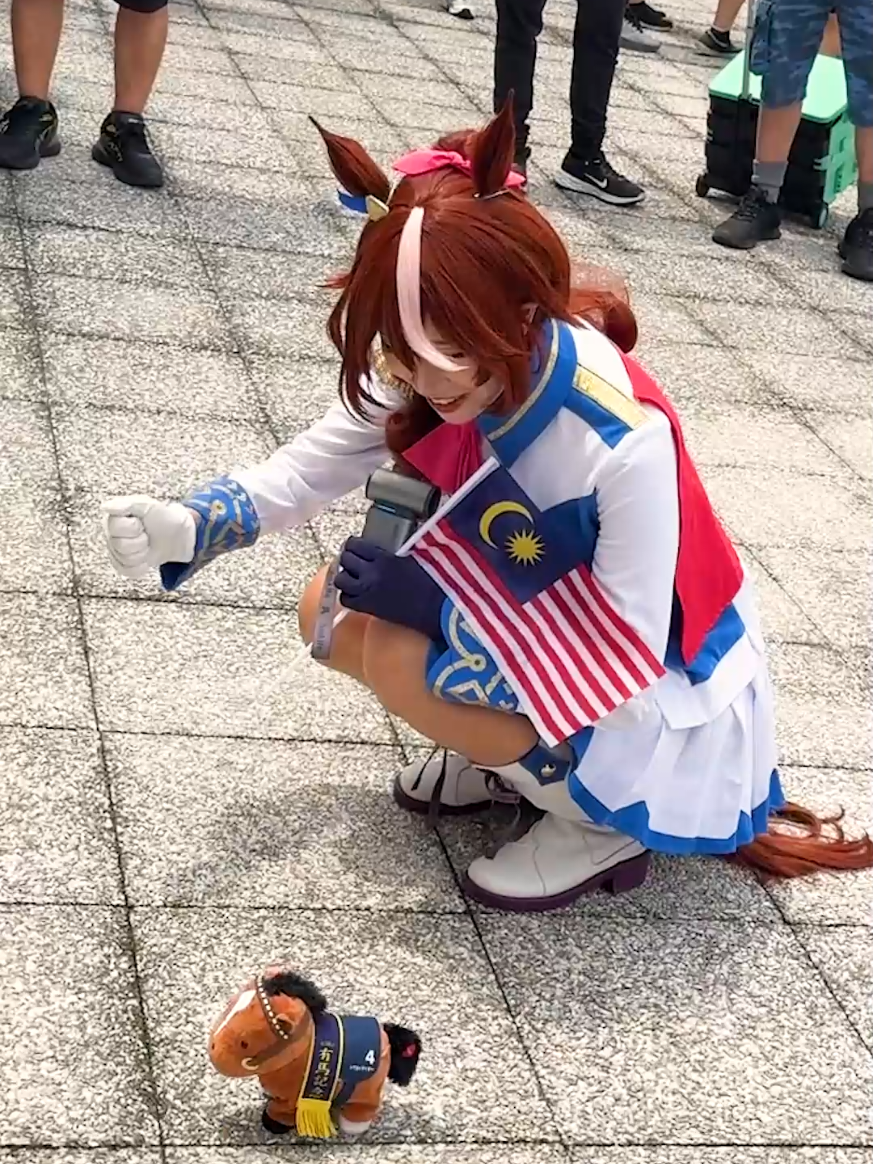 August 31 2025: the Merdeka Cup 2025 horse race at Selangor Turf Club invited a TON of #umamusume fans for a special gathering. Here's a snippet of #cosplayers getting in on the action. #gaming 