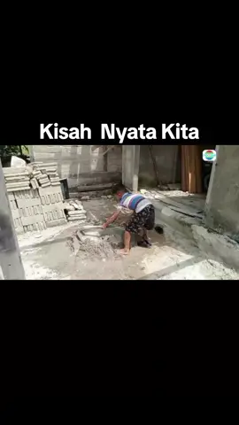 Cerita ini sunghuh mulia bagiku,, walausesikit ada kemiripan di televisi namun ini benar adanya di cerita nasib kita berdua Tuhan itu adil dan tuhan maha penyayang Tidak ada yang tak mungkin kalau kita semua ini tak punya ceeita hidup walau tak sama cerita mu ceritakau #kisahnyata#terbatu#fypviralシviral2025