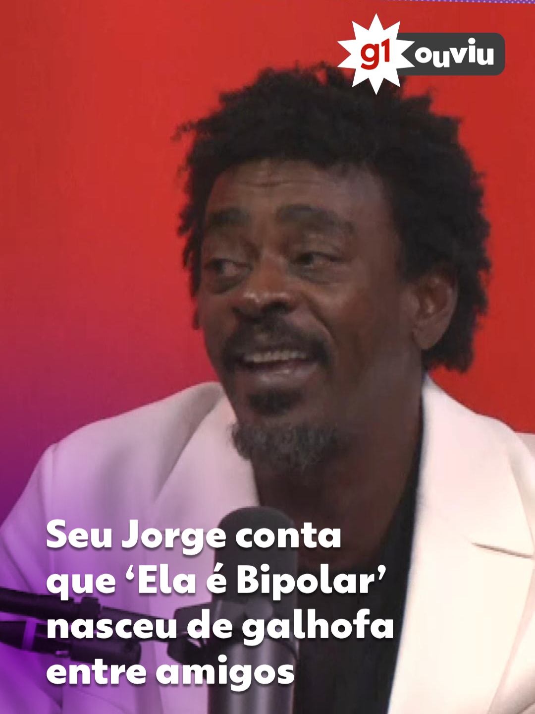 Seu Jorge foi entrevistado no g1 ouviu e, entre outros temas, contou como nasceu a música “Bipolar”. Lançada em 2015, a faixa borda o tema bipolaridade e foi elogiada por especialistas em psiquiatria, pela forma como o artista abordou o tema. O cantor explicou que a faixa nasceu em uma conversa entre os amigos músicos, que questionaram um deles sobre como ia o relacionamento com uma garota. “É uma música popular, mas que eu posso fazer a pessoa refletir”, disse Seu Jorge. Ouça a entrevista completa no #g1 #tiktok #tiktoknoticias