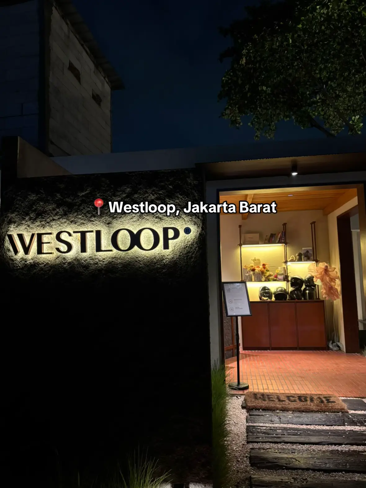 Weekend well spent at my new fave spot — Westloop✨ #cafehopping #cafejakartabarat #cafevibes #westjakarta #fyp 