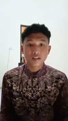 kejarlah akhirat dunia akan menyusulmu. @stdiimamsyafii_jember @pkkmbstdiis_ @bem_stdiis