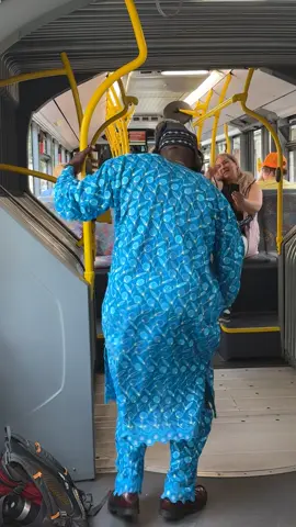 Welcome to Bremerhaven!  Ich glaube das Video brauch keine Hintergrund Musik 😆 #bremerhaven #bus #fyp #bhv #foryou 