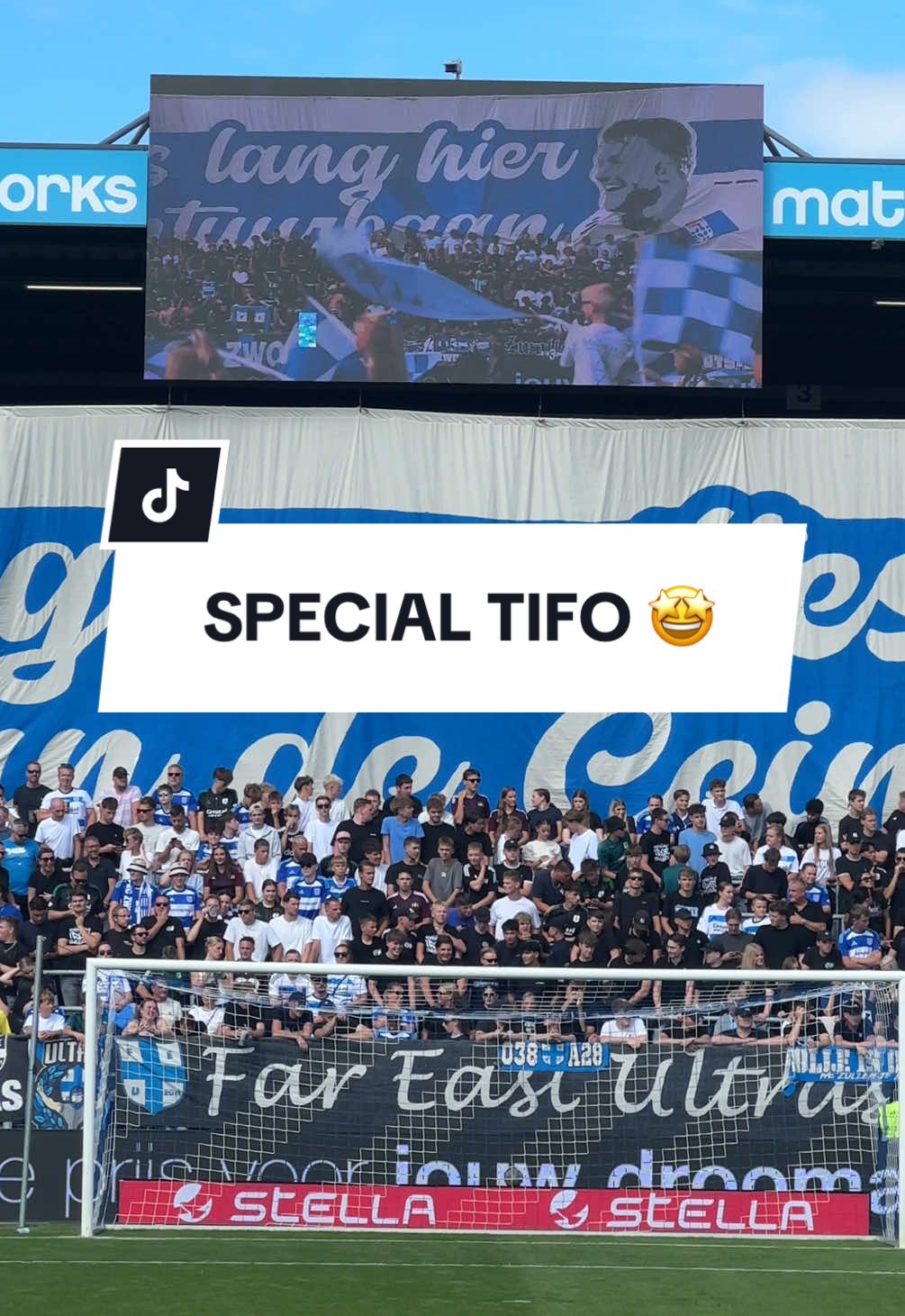 Al generaties lang hier aan de Ceintuurbaan 💙  #peczwolle #matchday #tifo #ultras #fatherson 