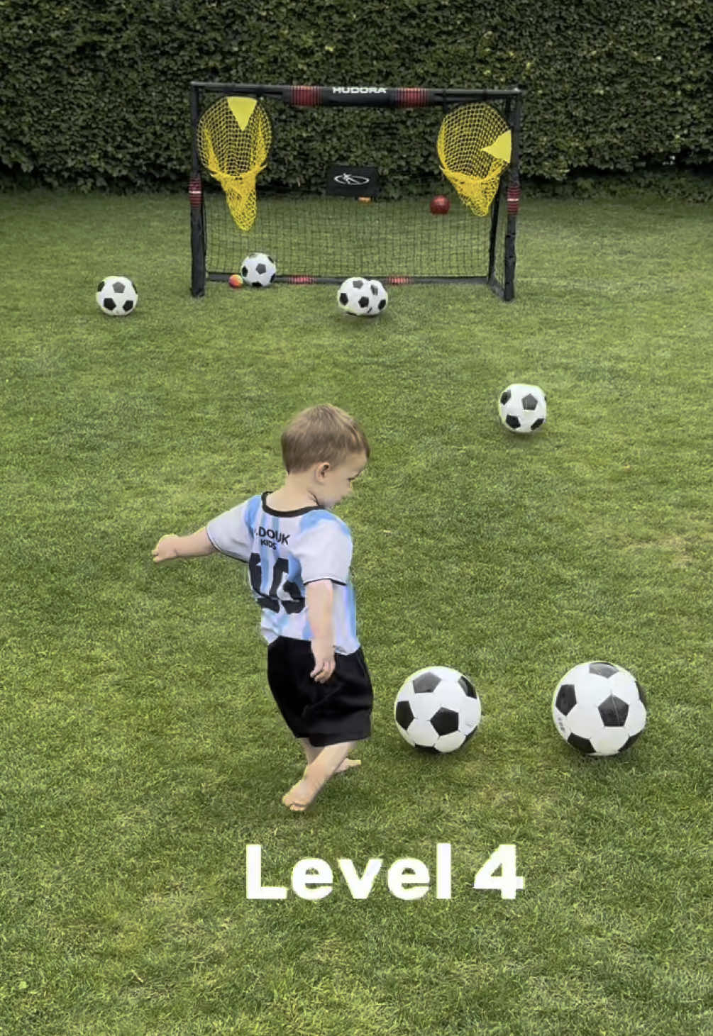 Trust your kids.🙏❤️ Give them love, courage, and support Never tell them they can't  they can achieve anything if you believe in them!⚽️🤯🔥 #Soccer ##football #talent #fyp #todler #luan10 
