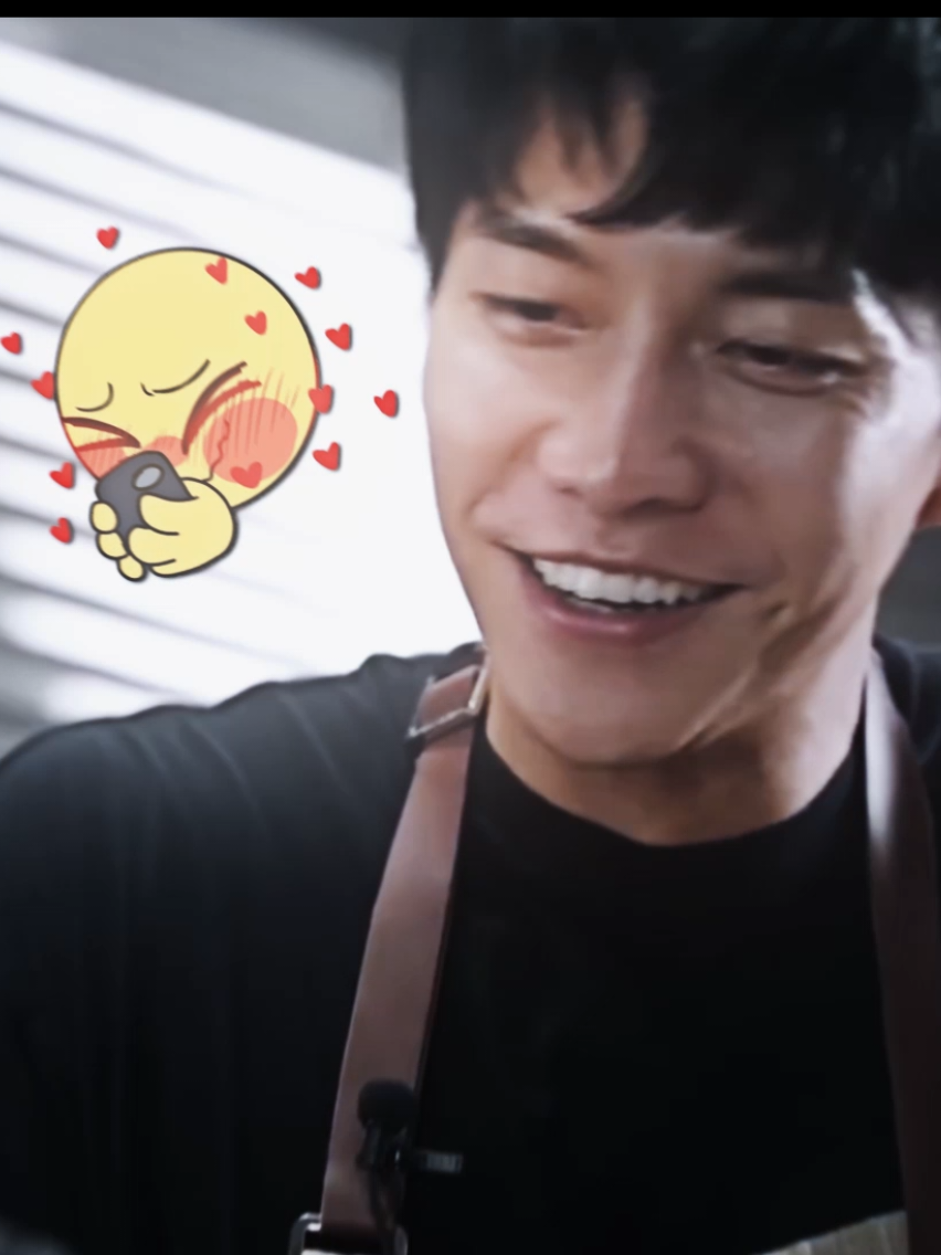 bye summer 🥲 #leeseunggi #mouse #jungbareum  #leeseunggiedit #leeseunggi이승기 #edit #koreanactor #aftereffects #vagabong #edits #recommendations