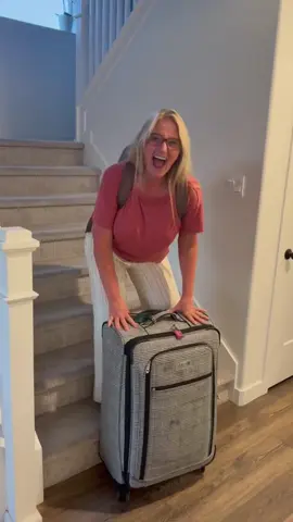 I can’t believe this moment is finally here. I am heading out for the very first stop on my book tour! My heart is racing with nerves, gratitude, and so much joy. This whole journey feels surreal, and I’m just so thankful for all the love and support. If I seem a little crazy with excitement 😂 it’s because this is a dream I never thought I’d be living. See you soon Brooklyn! @Gallery Books @Simon & Schuster 