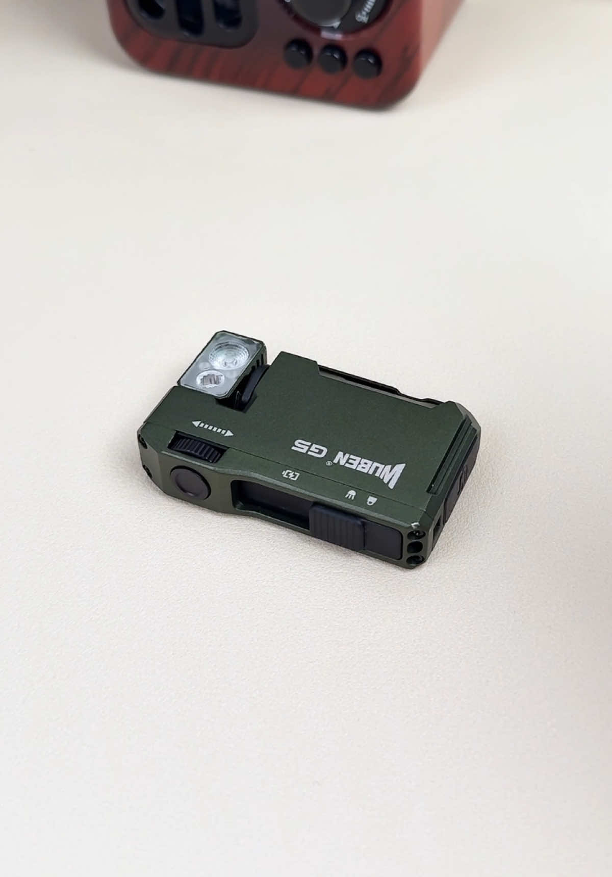Wuben G5 Mini EDC Flashlight - ultra-compact, rechargeable, and designed for everyday needs. 400 lumens brightness, RGB multi-color light, magnetic base, and a 180° swiveling head. Waterproof, all-metal body, palm-sized, ready to go wherever you are. It’s the unexpected little helper you never knew you needed for your daily life... #portableflashlight #edgear #EverydayCarry #usa_tiktok #tiktokmademebuyit #TikTokShopHolidayHaul #foryou #fyp #spotlightfinds #TikTokShopRestock  #DealsforYouDays #Summer #summervibe #tiktokshopsummersale #SummerDeals  #staycool #TikTokShopLaborDaySale #tiktokshopbacktoschool #wuben #wubeng5 #wubenflashlights #miniflashlight #edcflashlight #campingflashlight #flashlight 