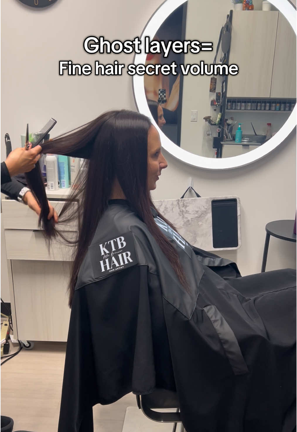 Code: KTB @Shark Fin Shears FOR MY SPECIAL DISCOUNT Call them ghost, invisible, or long layers… either way, they’re the BEST hack for fine hair! 💇‍♀️✨ #haircut #haircuttutorial #haircutting #hairstylistsoftiktok #denverhairstylist 