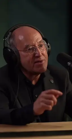 Findest du er hat Recht? #fyp #germany #gregorgysi #viral
