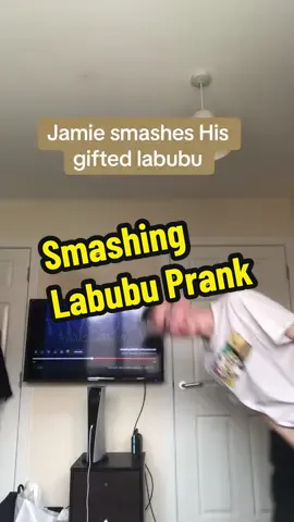 24k carrot gold Gone like that! #speckbros2025 #fyp #viralvideos #labubu #smashing 