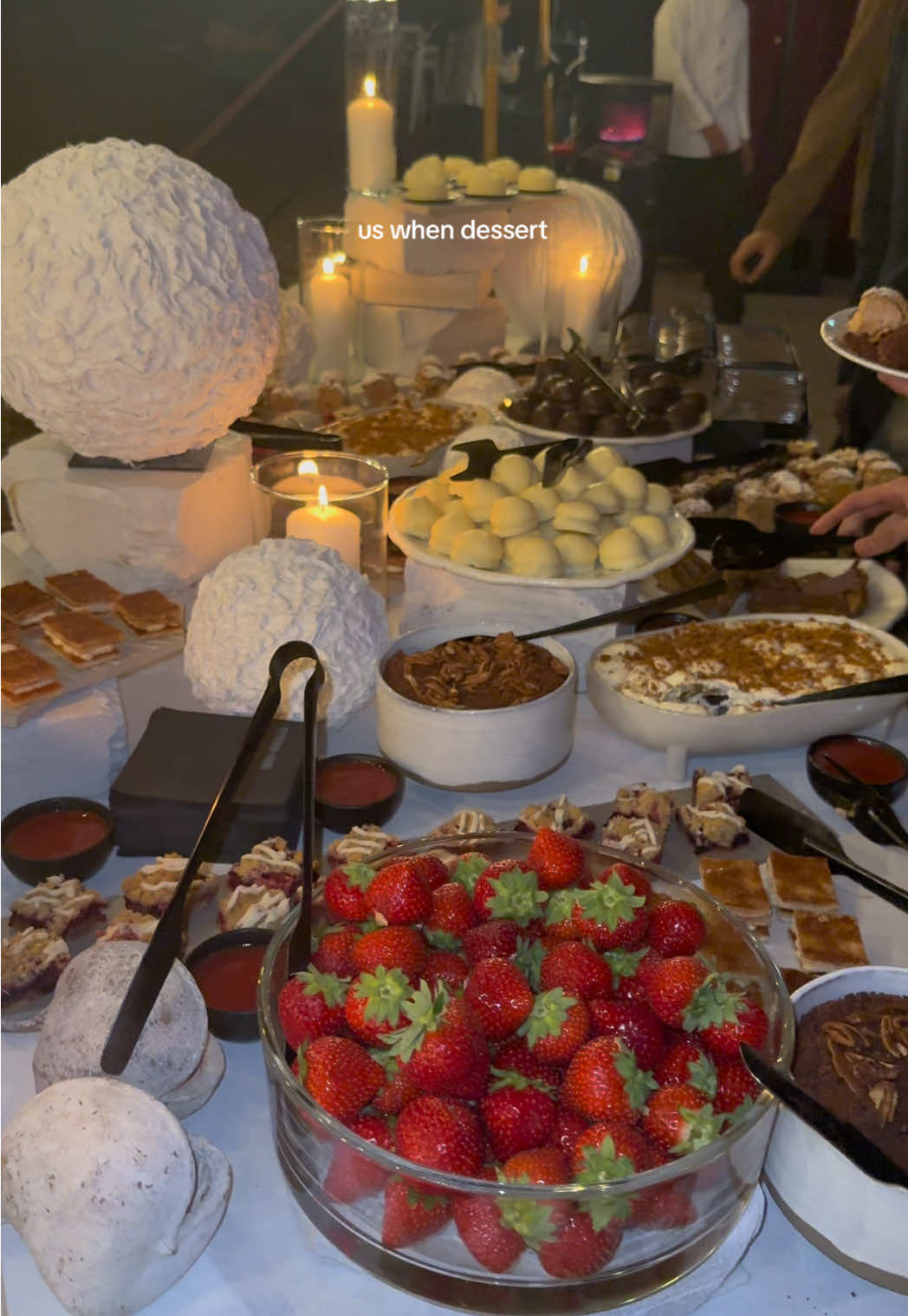 un buffet de qualité #belgium #chocolate #fyp #dessert #pourtoi 