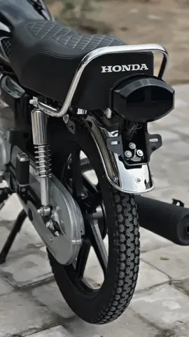 Clean 😮‍💨🔥 !!  . #foryou #foryoupage #cg125 #2025model #cg125lovers @آیان سیال @乂 🥷🏻 S H A N I 🥷🏻乂 @🥷جٹ دا ہونڈا💸 