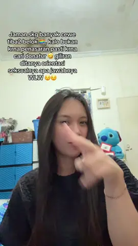 Fake girl !!