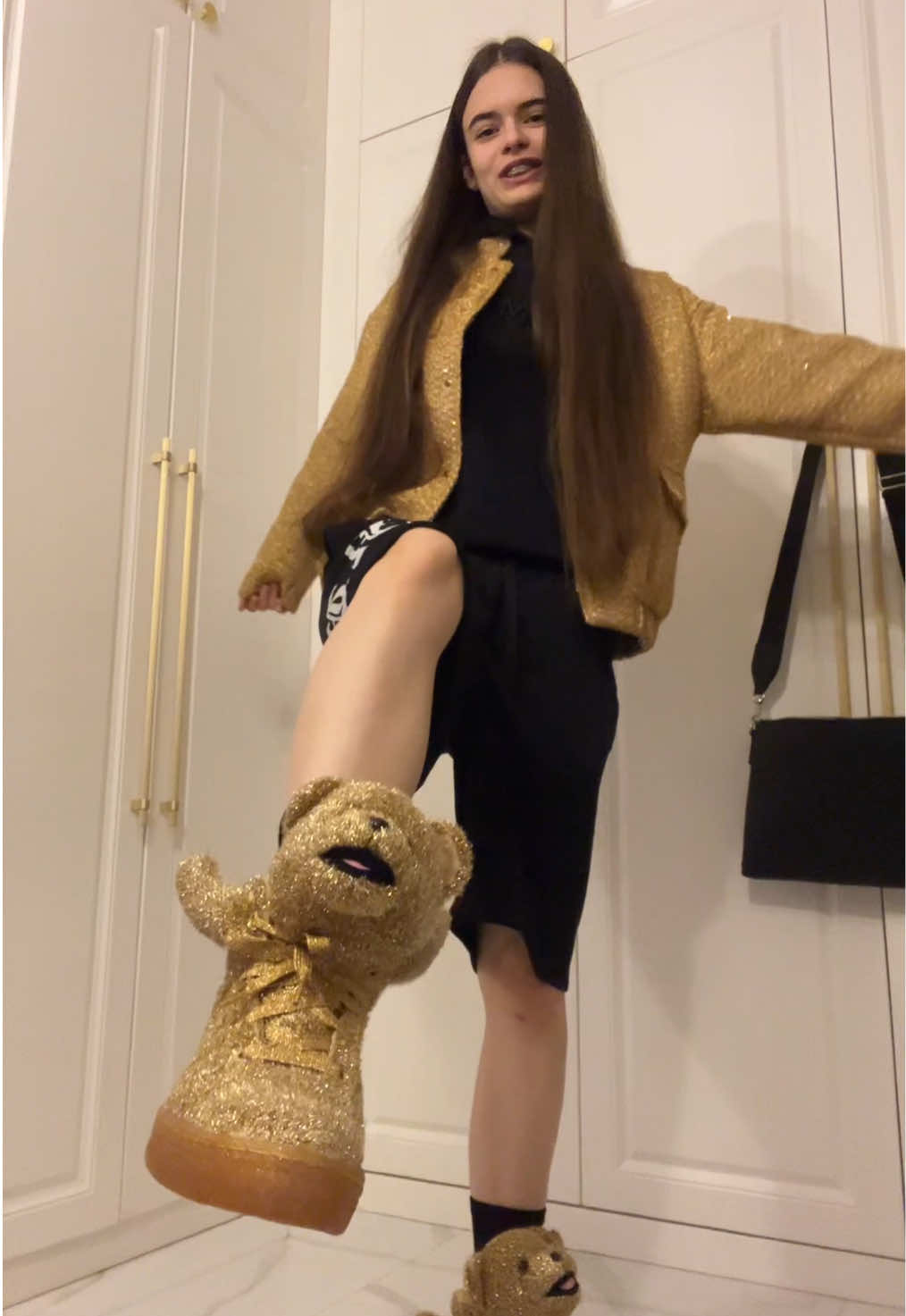 Мой тг канал с Джереми и другими вещами PassageEkb😘 #рек #jeremyscott #scallymilano #одежда #ресейл