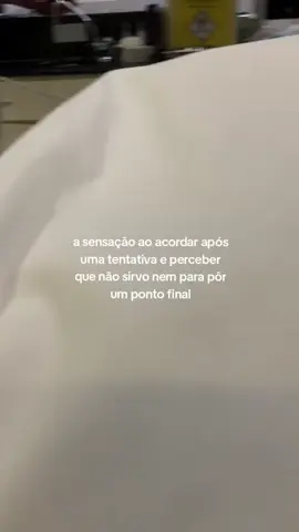 é... 