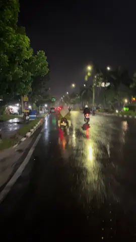 Fibes hujan pekanbaru #fibeshujanmalam #pekanbaru #fibeshujan 