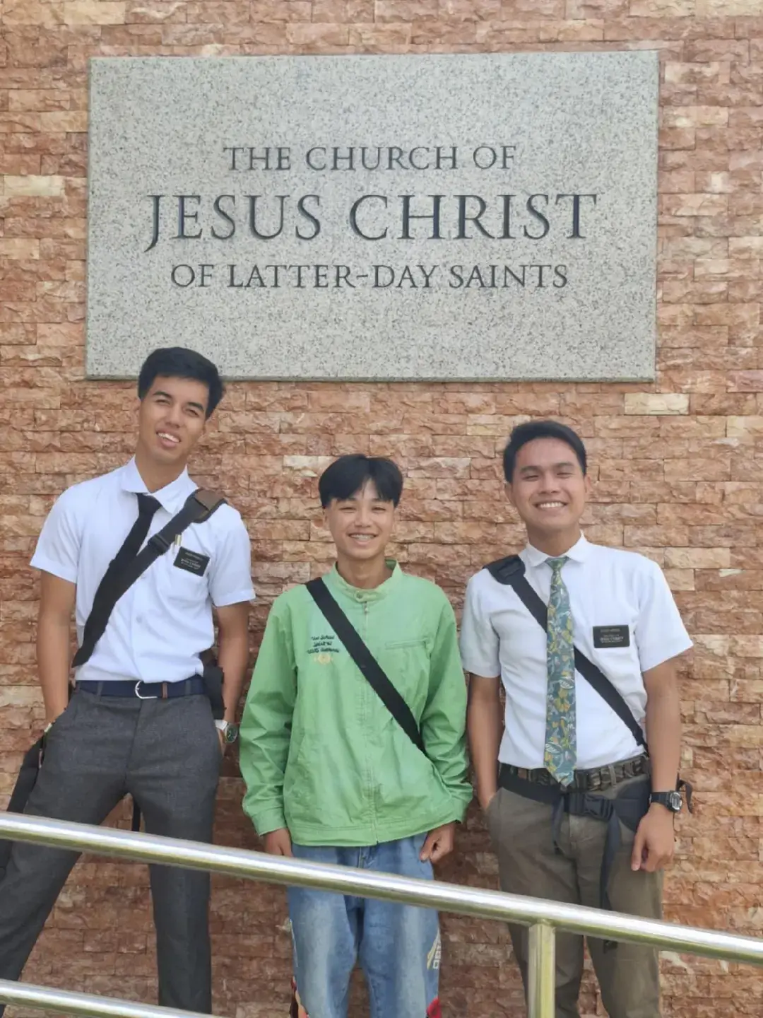 I'm really happy to serving God with My brothers and Sister🙏❤️‍🔥 #fyp #foryou #highlight #servinggod #philippines 