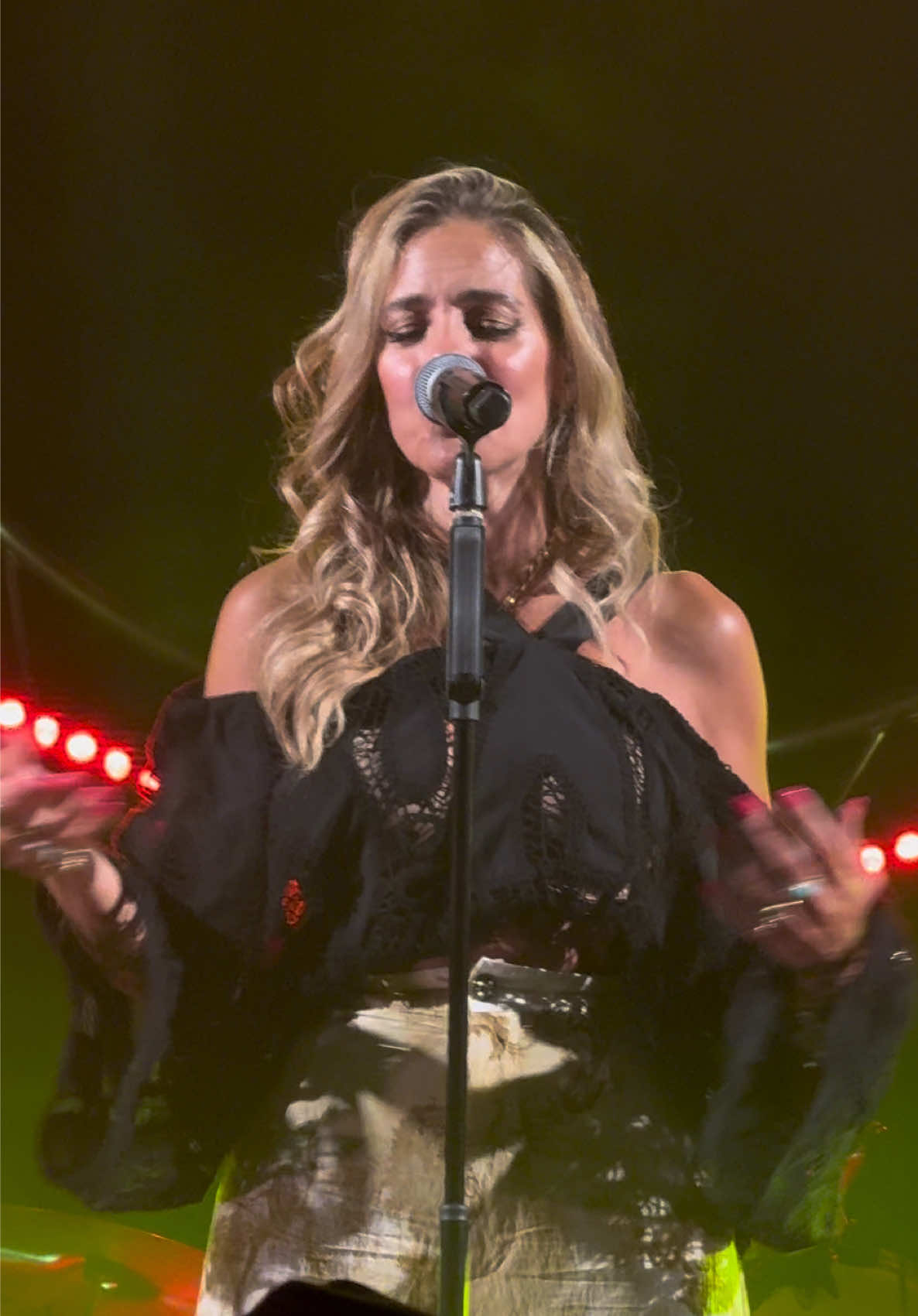 Our own Adele @this is natassa bofiliou #bofiliou #natassabofiliou #chalkida #adele #setfiretotherain  @Adele Access 