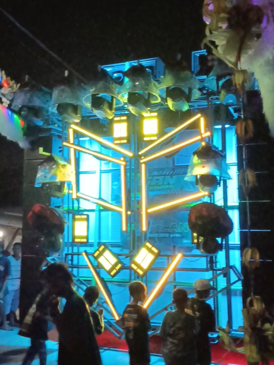 @sembilan.production  #karnavalbanjarasri #karnavalsidoarjo #soundsystemjawatimur #soundsystemsidoarjo #soundkarnaval #sidoarjo24jam #sidoarjotiktok #pemburuhoregsurabaya #fyp #fypage #fypシ゚ 