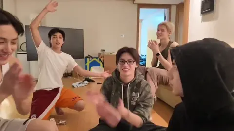 Family  #cortis #kpop #foryou #boygroup 