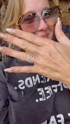 ✨ Obsessed with these rings ✨ They’re stamped 925 sterling silver (yep, the real deal 🤍), fully adjustable, and you can get them in your own initials. I love how simple yet bold they look—perfect for stacking or wearing solo. A little western, a little glam, and totally “me.” 💍🌾 #ring #jewelry #fashion #sterling #tiktok 