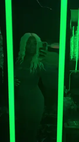 Feeling like a “Baddie” 👱🏾‍♀️