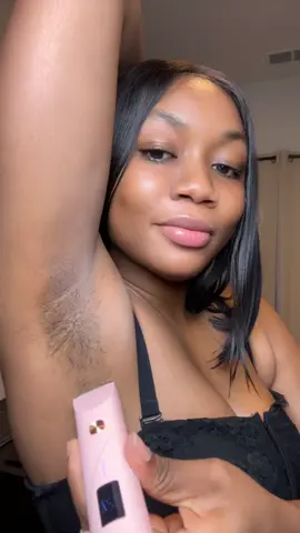 Did yall see that? I’m already in love with this waterproof trimmer from @Verna Beauty Lab #trimmer #tiktokshop #ghanatiktok🇬🇭 #shaver #tiktok 