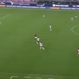 🤩🇮🇹 Wait for Riccardo Orsolini's celebration after scoring for Bologna... 🎥🤛