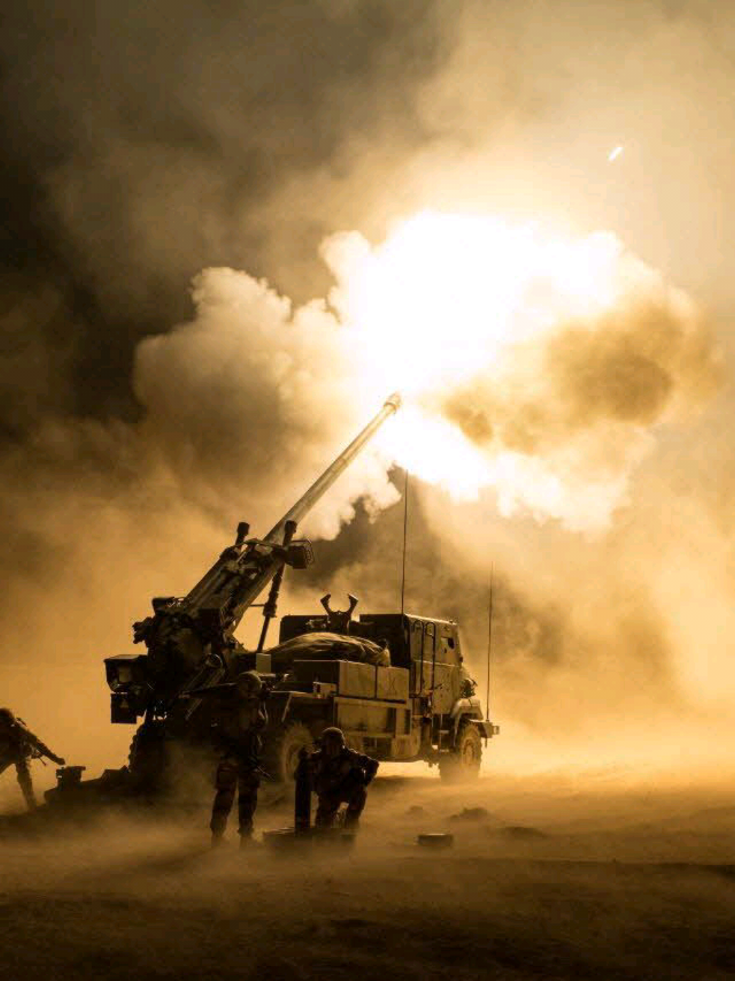Le CAESAR, fleuron de l’artillerie française, est un canon automoteur de 155 mm monté sur camion. Alliant précision, mobilité et portée exceptionnelle (jusqu’à 40 km), il est redouté sur les champs de bataille modernes. Utilisé de l’Irak à l’Ukraine, il est devenu un symbole de la puissance de feu française. 👉 Selon vous, est-ce l’un des meilleurs systèmes d’artillerie actuels ? #CAESAR #Artillerie #ArméeFrançaise #MilitaryPower #CapCut 