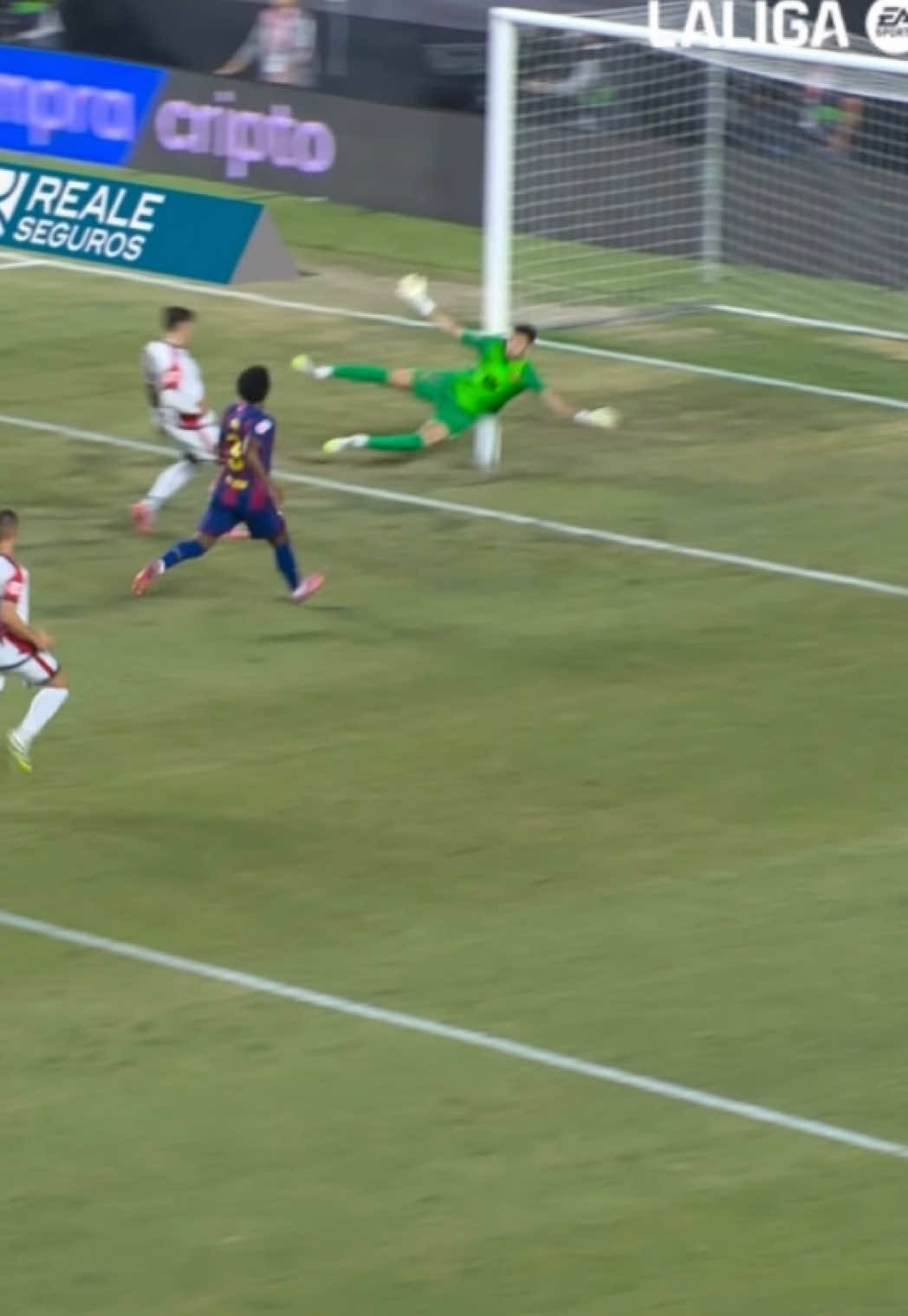 Sant Joan Garcia 😇 #LaLigaHighlights #fcbarcelona #joangarcia