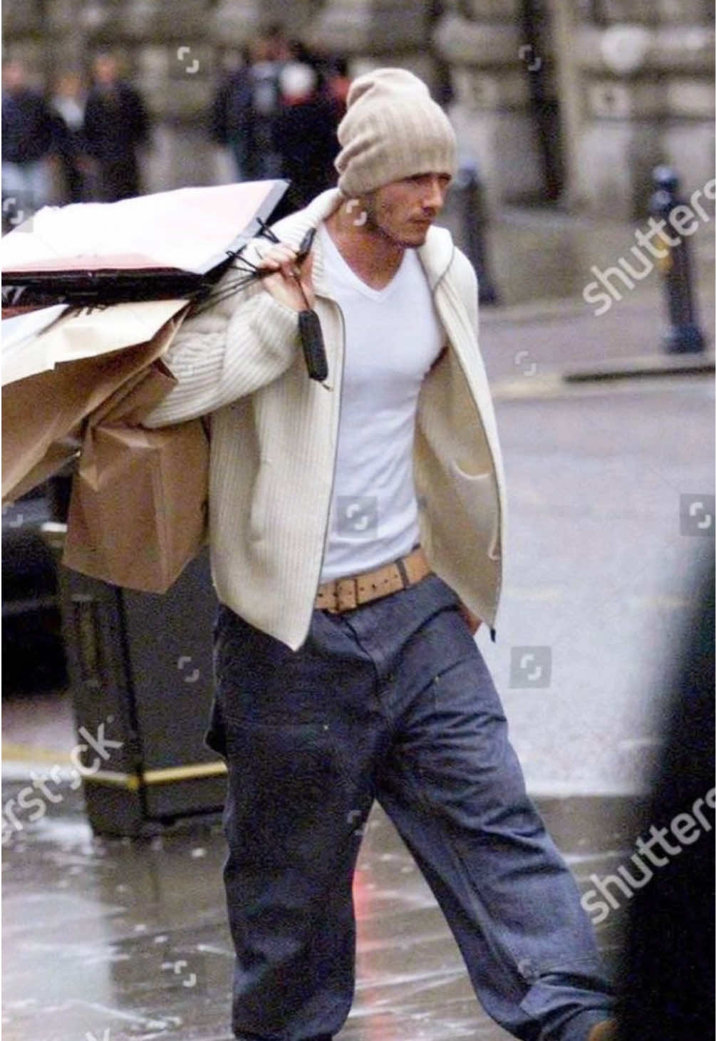 #davidbeckham #fashion #targetaudience #esdeekid #menfashion  guys i have no motivation to edit…