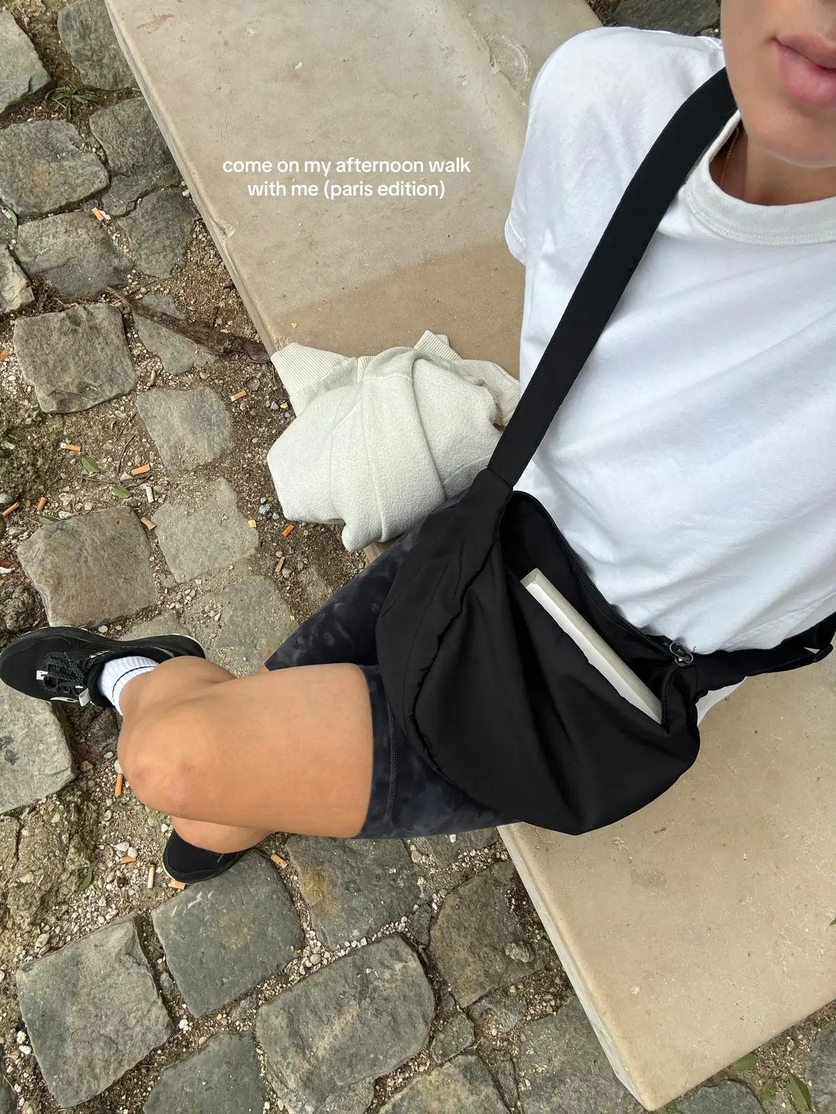 not a bad place to get my steps in #paris #dayinthelife 
