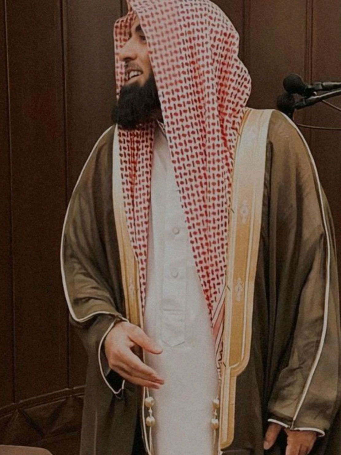وكأنها صلاة مودّع ~ عشائية مؤثرة أبكت المصلين للشيخ محمد اللحيدان  #محمد_اللحيدان #سورة_الحديد #تلاوة_خاشعة #النبرة_اللحيدانية #قران 