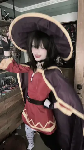 DANCE DANCE DANCE #fyp #femboy #thirsttrap #megumin #femboytiktok 