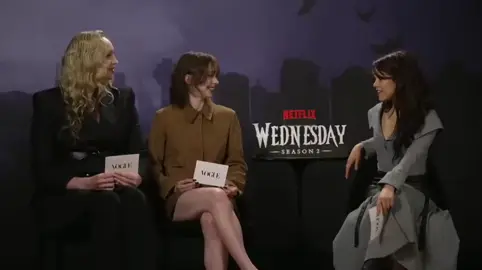 Jenna Ortega Emma Myers e Gwendoline batendo um papo em português 😍