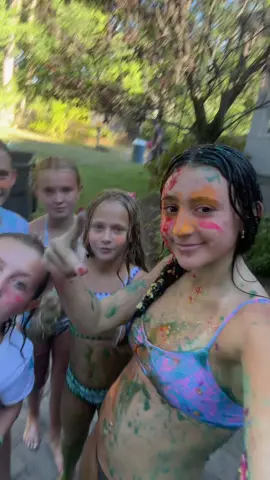 messy party yay
