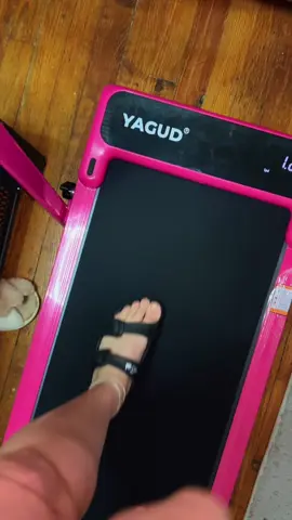 @Yagudfitness #pinkwalkingpad #pinktreadmill #walkingpads #pinkeverything 