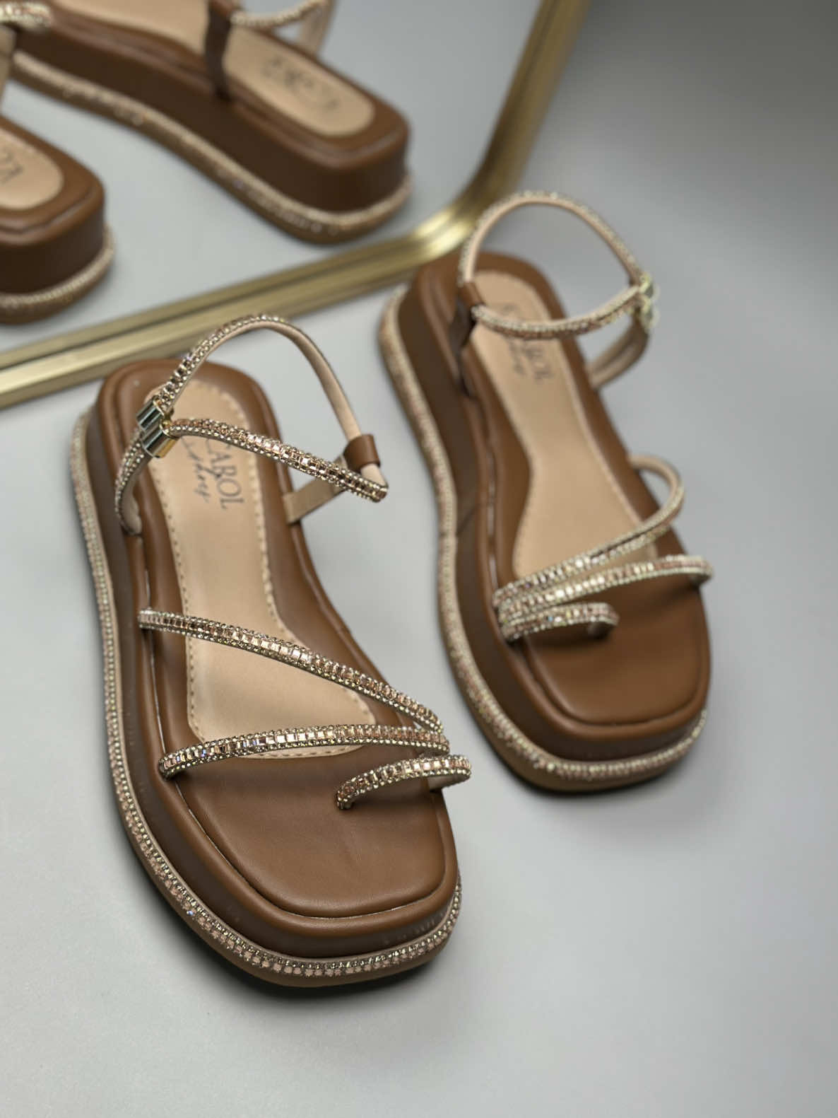 PAPETE CAROL SHOES • LINK NA BIO • S I T E • venha você também conhecer a Carol shoes calçados #calcadosfemininos #calcados #sandalia #sandaliasfemininas 