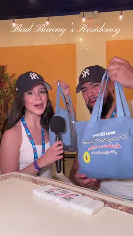 📦🏝️Unboxing Bad Bunny’s No me quiero ir de aquí VIP gift bag! Me encantaron los coasters ♥️🌺  #badbunnypr #nomequieroirdeaqui #unboxing #dtmf #badbunnyconcert @Bad Bunny 
