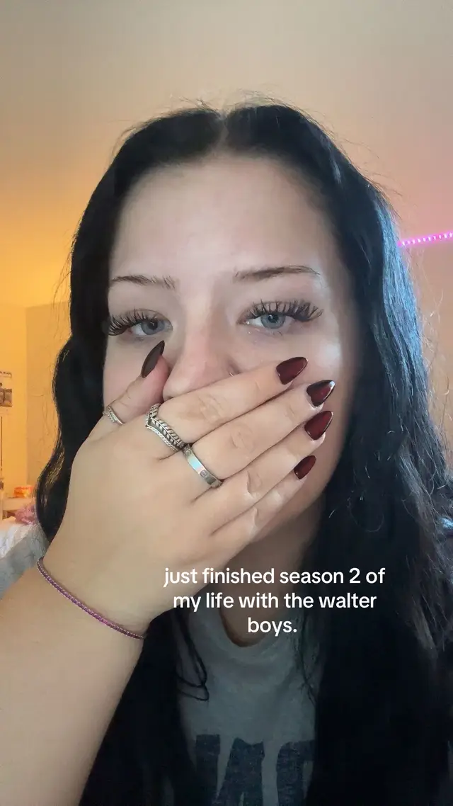 they always leave it on the CRAZIEST cliffhanger i’m gonna freak out i need season 3 NOW #mylifewiththewalterboysseason2 #mlwtwb #mylifewiththewalterboys #jackieandcole 