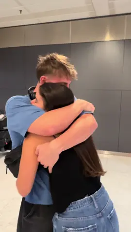 when two worlds collide  #relacionamentoadistancia #longdistancerelationship #ldr 