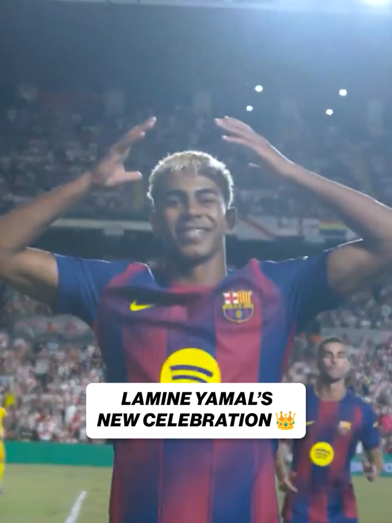 Spanish star Lamine Yamal debuted a new celebration for @fcbarcelona today 👑🇪🇸 (via LaLiga/x)#fcbarcelona #lamineyamal #crownme