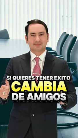 Para llegar al siguiente nivel, debes rodearte de las personas adecuadas. 🔝 Si sigues haciendo lo mismo, no avanzarás. ¡Cambia tu entorno y transforma tu vida! ¿Quieres aprender a INVERTIR en la bolsa de valores? 👉🏻 Comenta la palabra 