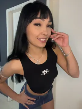 Dc: 🙋🏻‍♀️ #SO 