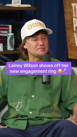#LaineyWilson is now engaged 😳💍 #TheoVon 