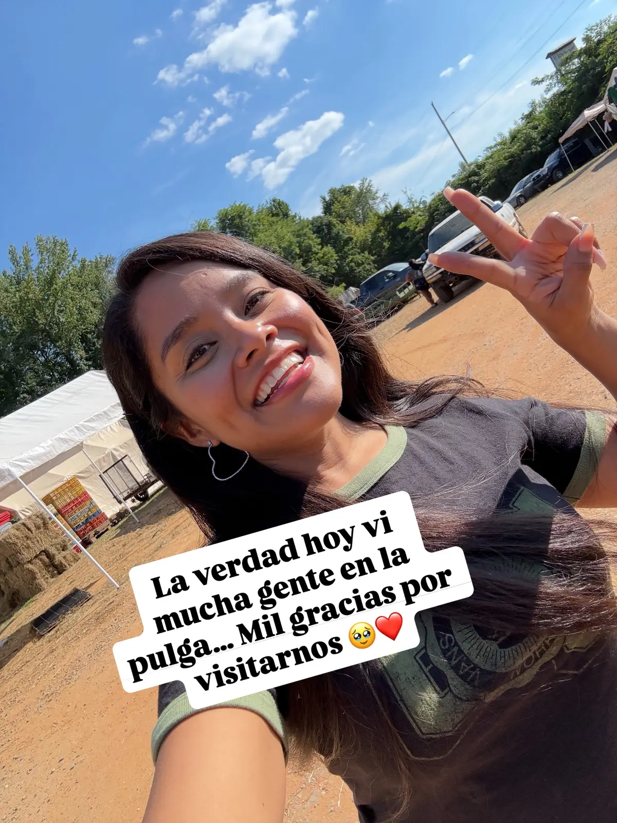Hoy fue el último día de agosto … y lo despedimos con toda la actitud, muchas gracias a todos por visitarnos en el Fleamarket ❤️☺️#fleamarket #idaliajewelrync #weekend #agosto 