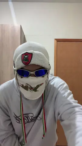 Primeiro passinho 🔥kkk  Obrigado pelos 12k 🤟🏽 . . . #passinho  #ombrinho  #passinhoabsurdo  #viral #vaiprofycaramba 