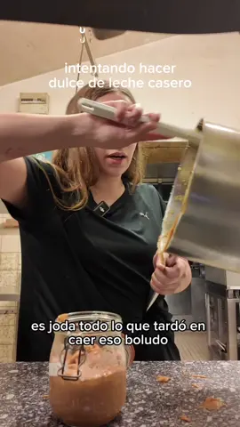 que dicen, quedó???😭 mañana lo pruebo pero no le tengo fe  #dulcedeleche #dulcedelechecasero #foryoupage #pastrychef #alfajores 