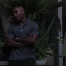 ela é baixinha #dexter #dextermorgan 
